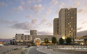 Hilton New Orleans Riverside